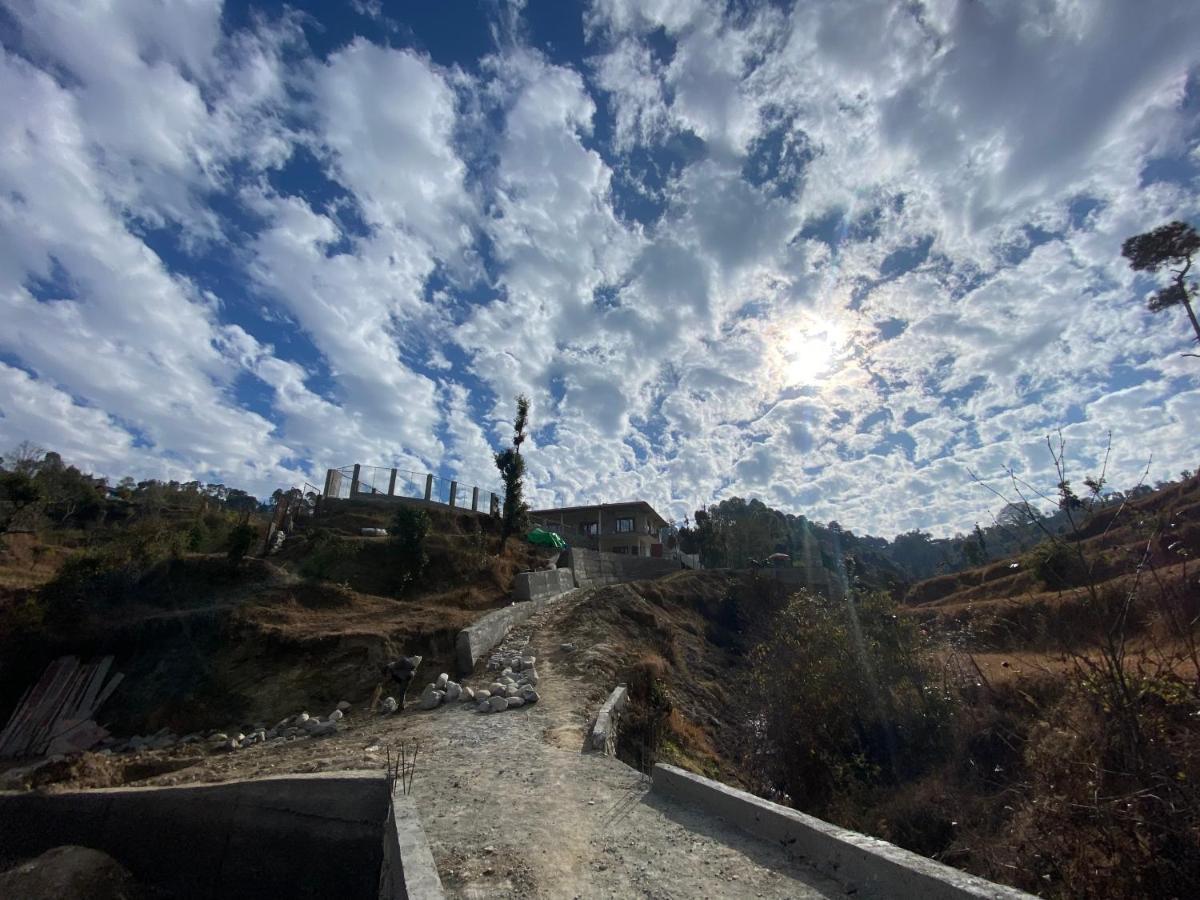 Brook Cottage Champawat Exterior photo