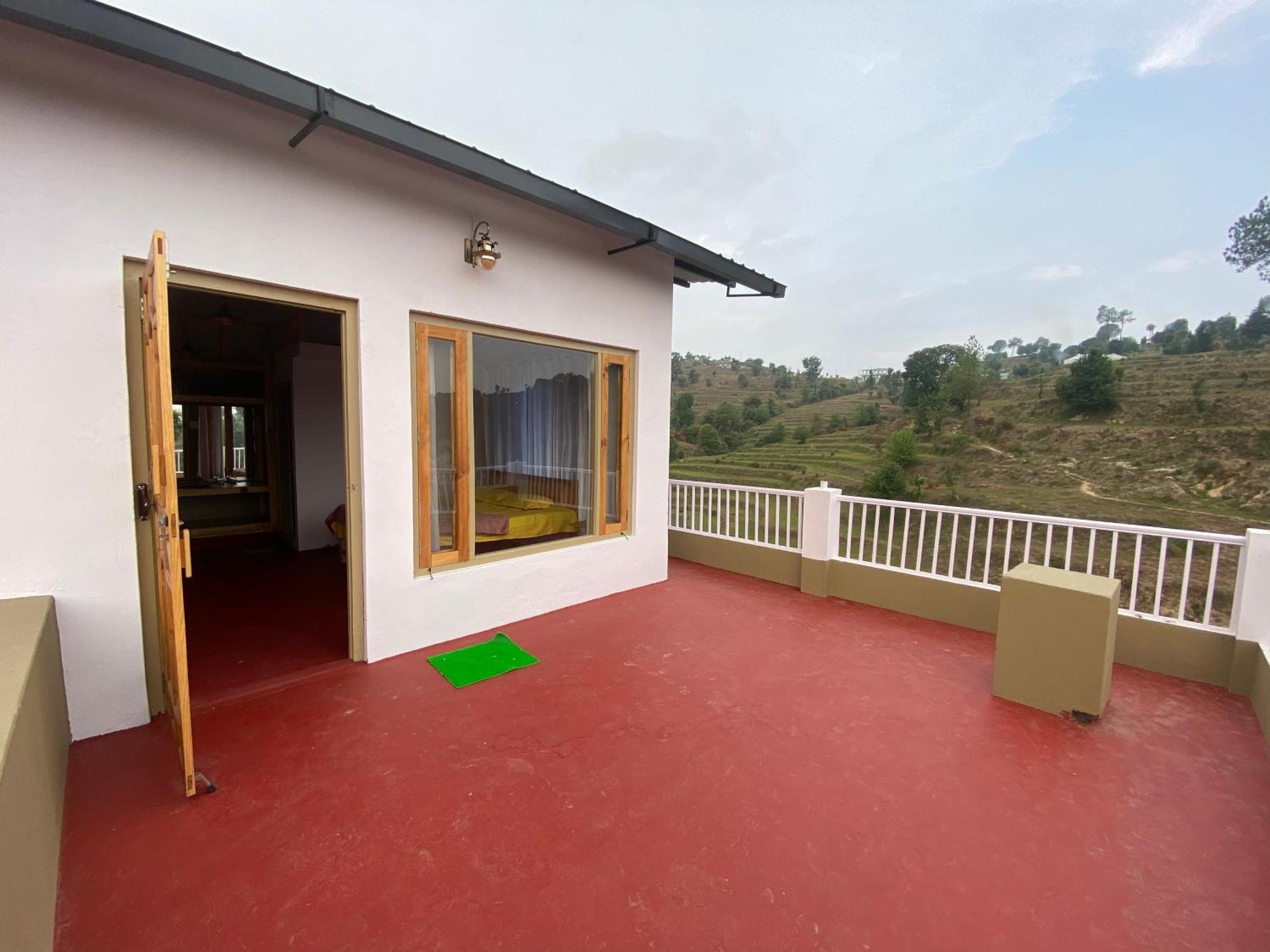 Brook Cottage Champawat Exterior photo